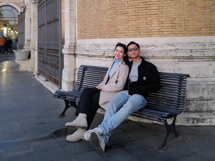 Azriel Hermansyah Azriel Hermansyah dan Sarah Menzel
