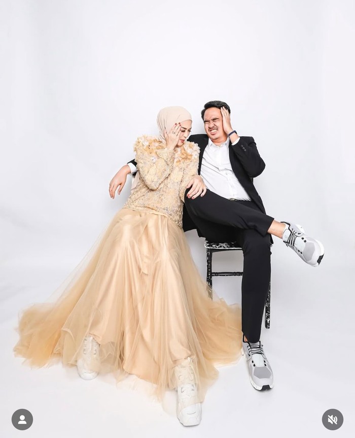 Delia Septianti Hobi Makan-makan di Kafe Sambil Pamer OOTD