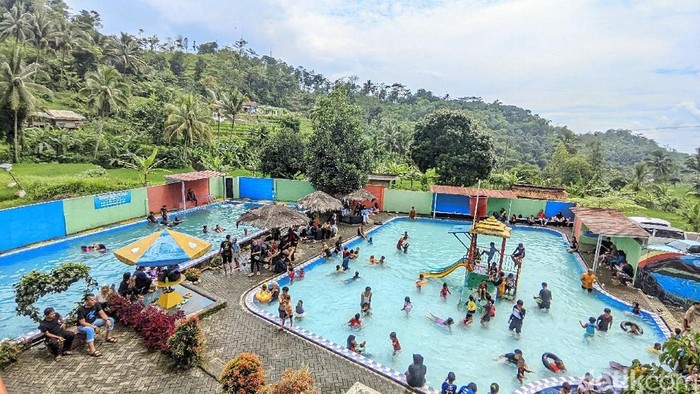 Kondisi kolam renang di Ciamis