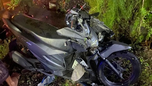 Kondisi motor yang terlibat kecelakaan maut di Jalan Denpasar-Gilimanuk, Jembrana, Selasa (31/12/2024) malam.