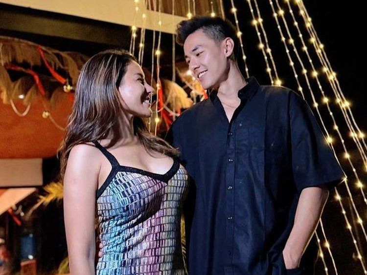 Potret Liburan Nikita Mirzani Bareng Matthew Gilbert di Paris