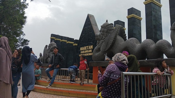 Pengunjung Telaga Sarangan Turun 25 Persen Dibanding 2024