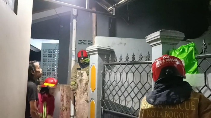 Rumah di Kota Bogor kebakaran, diduga akibat petasan perayaan tahun baru (Dok Istimewa)