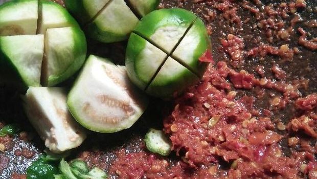 Sambal Terasi Lombok_Wahyuni Mardiana-Cookpad