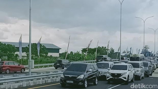 Situasi di exit tol Prambanan, Klaten, Rabu 1 Januari 2025 sore.