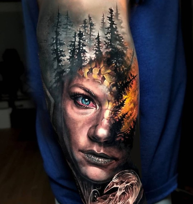 Super Keren! Seni Tato Surealis Tampak Seperti Sungguhan