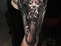 Super Keren! Seni Tato Surealis Tampak Seperti Sungguhan