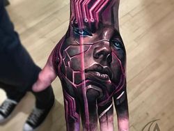 Super Keren! Seni Tato Surealis Tampak Seperti Sungguhan