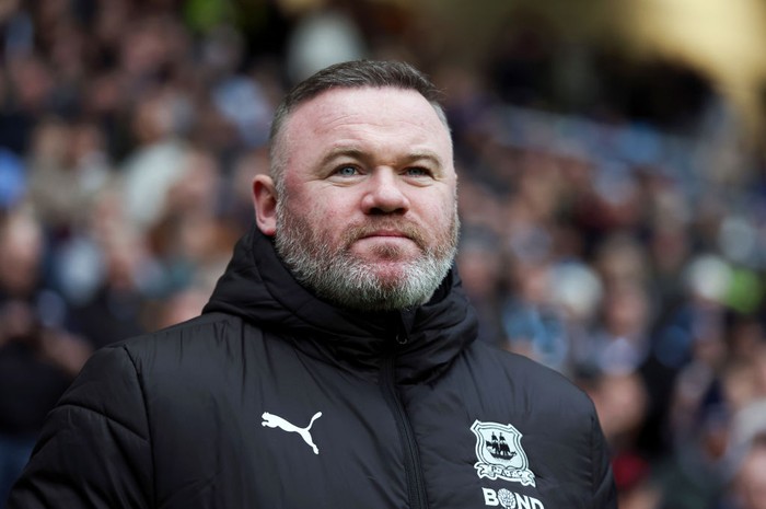 COVENTRY, ENGLAND - DECEMBER 26: Wayne Rooney manager / head coach of Plymouth Argyle  during the Sky Bet Championship match between Coventry City FC and Plymouth Argyle FC at The Coventry Building Society Arena on December 26, 2024 in Coventry, England. (Photo by Catherine Ivill - AMA/Getty Images)