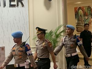 Peran AKBP Malvino dan AKP Yudhy Peras Penonton DWP Warga Malaysia dan RI