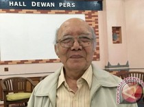 Video: Suasana Rumah Duka Ketua Dewan Pers Pertama Atmakusumah Astraatmadja