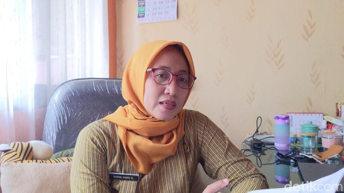 Kabid Kesehatan Hewan dan Kesehatan Masyarakat Veteriner Dinas Peternakan Trenggalek, Ririn Hari Setiani