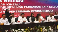Jaksa Agung ST Burhanuddin dan Menteri Koordinator Politik dan Keamanan (Menko Polkam) Budi Gunawan menggelar konferensi pers di Kejaksaan Agung, Jakarta Selatan, Kamis (2/1/2025).