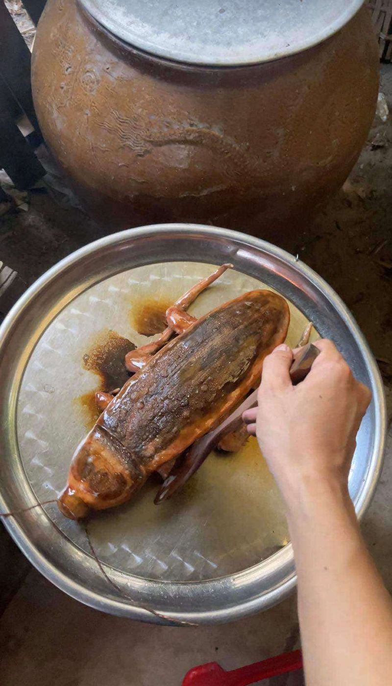 kue bentuk labubu dari adonan tepung beras