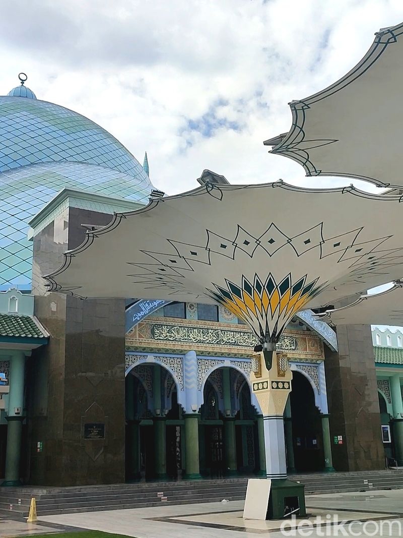 Masjid Raya Al-A'zhom