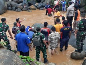 Nahas, Pencari Rumput di Batang Ditemukan Tewas Tertindih Batu Besar