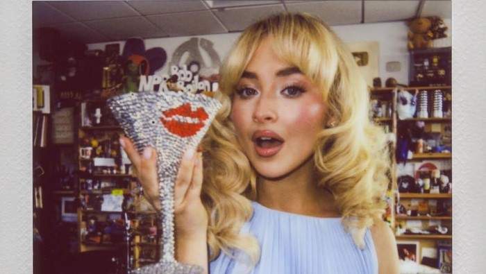 Potret Sabrina Carpenter di laman media sosialnya. (dok. Instagram @sabrinacarpenter)