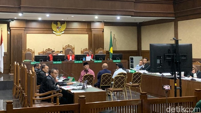 Sidang kasus truk Basarnas di Pengadilan Tipikor Jakarta Pusat, Kamis (2/1/2025). (Mulia Budi/detikcom)