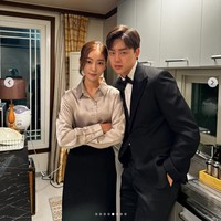 Drama Korea Love Andante menampilkan Song Ji Woo sebagai pemeran utama bersama Kwon Hyun Bin, kontestan Produce 101 Season 2. Alur ceritanya mengikuti kisah cinta Song Ji Woo sebagai putri pejabat Korea Utara dan seorang pianis Korea Selatan. Foto: dok. Instagram @zwu1215