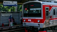 Penutupan stasiun ini untuk meningkatkan jumlah penumpang kereta bandara.