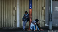 Sementara itu, Direktur Pengembangan Usaha dan Kelembagaan PT KAI, Rudi As Aturridha membenarkan soal rencana tersebut. Pasalnya stasiun Karet dinilai berdekatan dengan stasiun BNI City.