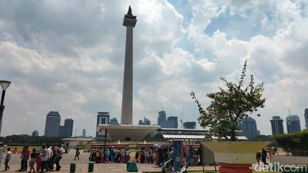 Suasana Monas di hari kedua tahun 2025. (Maulani/detikcom)