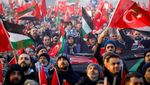 Tahun Baru 2025, Warga Turki Gelar Unjuk Rasa Stop Genosida di Gaza
