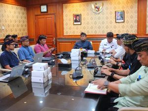Pemkot Denpasar Siapkan Masterplan untuk Tata Kabel Fiber Optik