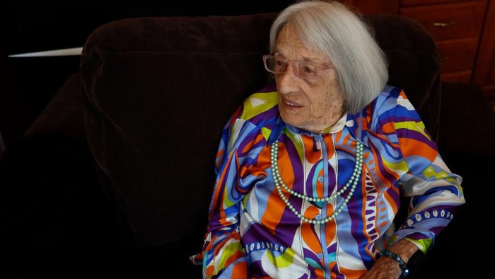 BUDAPEST, HUNGARY - SEPTEMBER 07: Agnes Keleti of Hungary, fife time Olympic champion and currently the worlds oldest living Olympic champion with 102 years old, gestures during an interview on September 07, 2023 in Budapest, Hungary. (Photo by Laszlo Balogh/Getty Images)