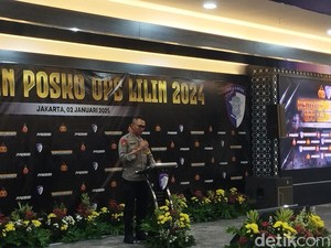 Catatan Polri di Nataru: Kecelakaan Bus di Malang-Jembatan Putus di Sumsel