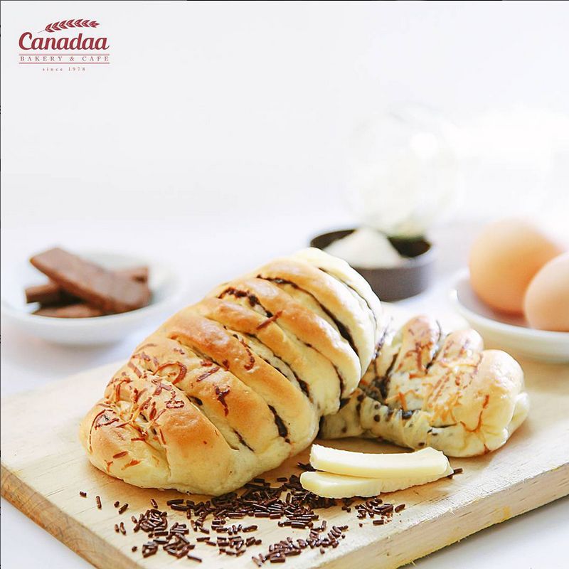 bakery legendaris di surabaya