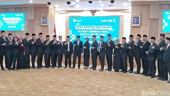 Budi Arie Lantik Pejabat Baru Kemenkop
