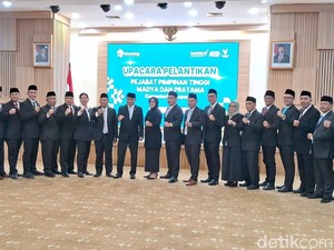 Budi Arie Lantik Pejabat Kemenkop, Ada Relawan Jokowi
