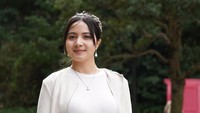 Bulan Sutena menjadi perhatian karena paras yang cantik. Foto: dok Instagram