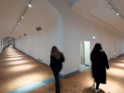 Lorong Rahasia hanya buat Elit Italia Dibuka untuk Umum
