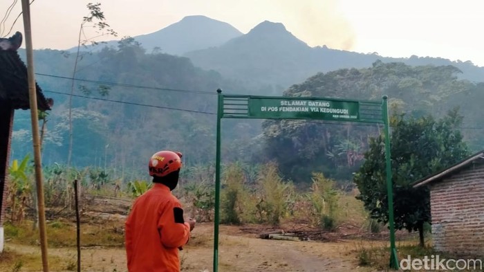 Gunung Penanggungan Mojokerto kembali dibuka untuk pendakian