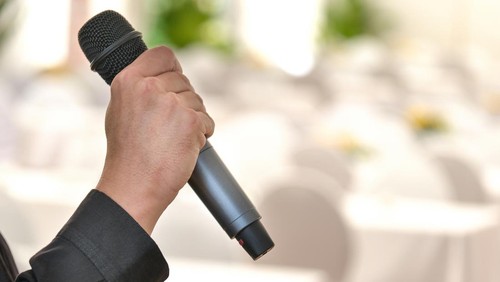 Ilustrasi mc pernikahan