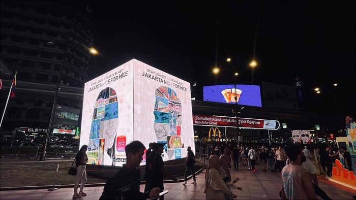 Jakarta mejeng di Shibuya, Korea, Malaysia dan Singapura