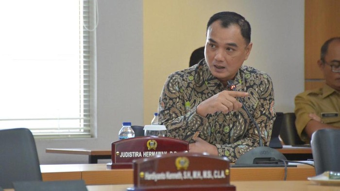 Ketua Fraksi Golkar DPRD DKI Judistira Hermawan (dok. ist)