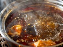 Pakai Saliva Oil untuk Kuah, Restoran Hot Pot Ini Dikecam Keras