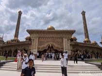 Megah-Estetiknya Bangunan Masjid An Nahdla Bojonegoro