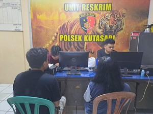 Kepergok Ngutil di Minimarket Purbalingga, Pasutri Nyaris Dimassa