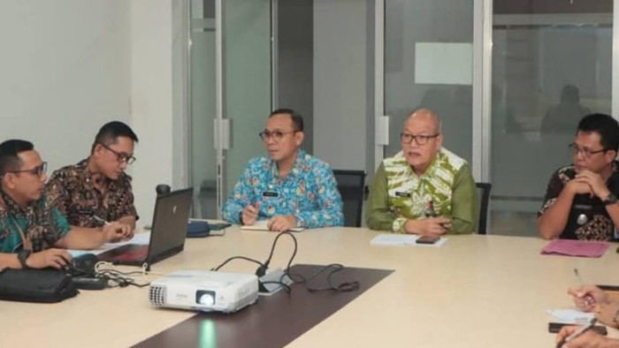 Pemkot Lubuklinggau gelar rapat pembahasan jembatan gantung Sungai Malus yang putus.