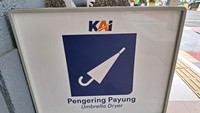KAI menargetkan fasilitas ini akan hadir di 58 stasiun di wilayah Jawa dan Sumatera. Payung juga dapat dibawa oleh penumpang kereta api KAI Group lainnya, seperti Commuter Line, Whoosh, KA Bandara, dan LRT Jabodebek.