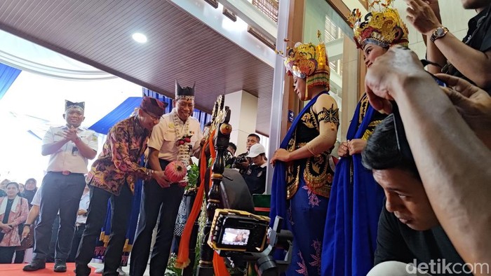 Peresmian dan penataan Stasiun Banyuwangi Kota