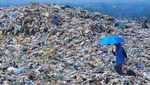 Potret Gunung Sampah di TPA Tanjungrejo Kudus