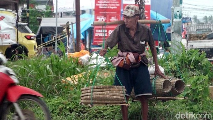 Pria lansia bernama Jalang (75) di Polman.