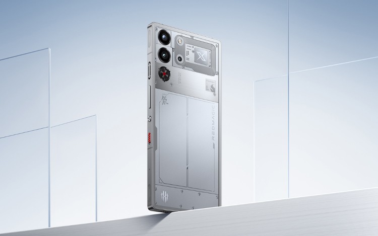 RedMagic 10 Pro Plus RedMagic 10 Pro Plus