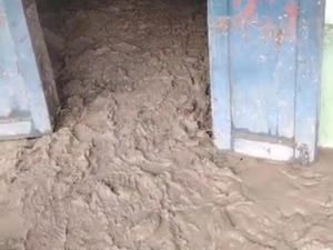 4 Rumah di TTS Terendam Banjir, Belasan Keluarga Mengungsi