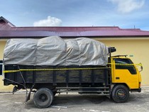 Detik-detik Polisi Gagalkan Penyelundupan 17 Ton Pasir Timah di Belitung